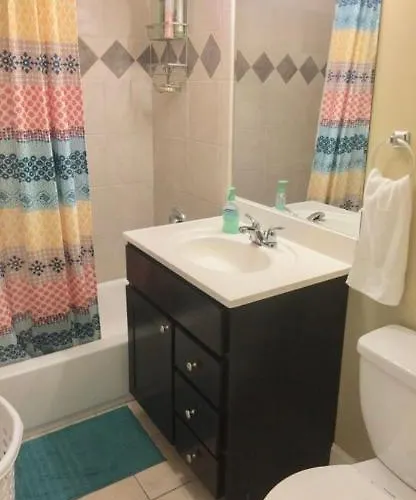 Entire Modern 2 Bedroom